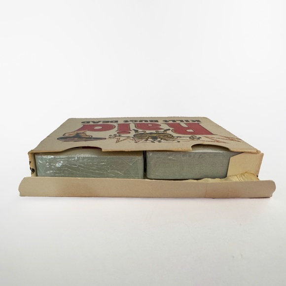 Vintage RAID Playing Cards - Picture 3 of 3